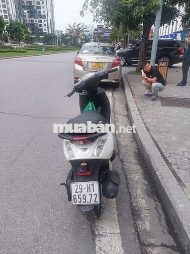 Bán xe Zip mầu trắng của Piaggio chính chủ