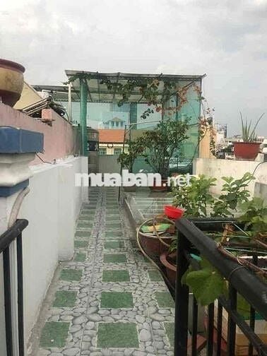 Nhà đẹp, kiên cố, khu tiện ích trung tâm, 5PN, 6WC