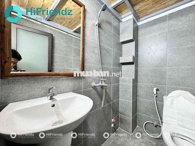 Căn Hộ Mới - Rộng - Thang Máy - Ngay Đại Học Văn Lang