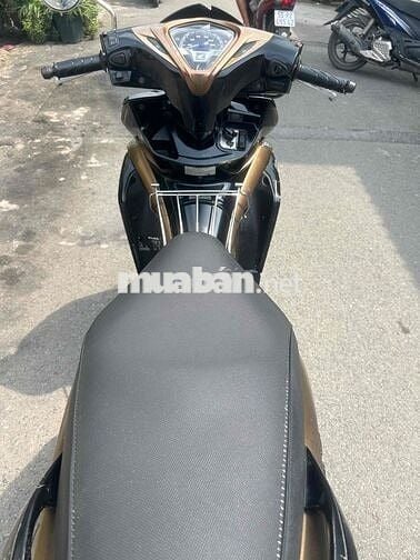 Airblade fi chính chủ kí giấy..máy móc bao êm ngon