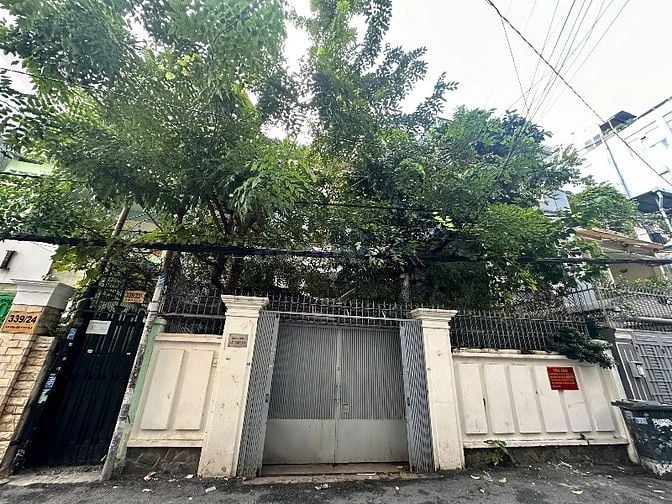 BÁN NHÀ HXH ĐƯỜNG LÊ VĂN SỸ, QUẬN 3