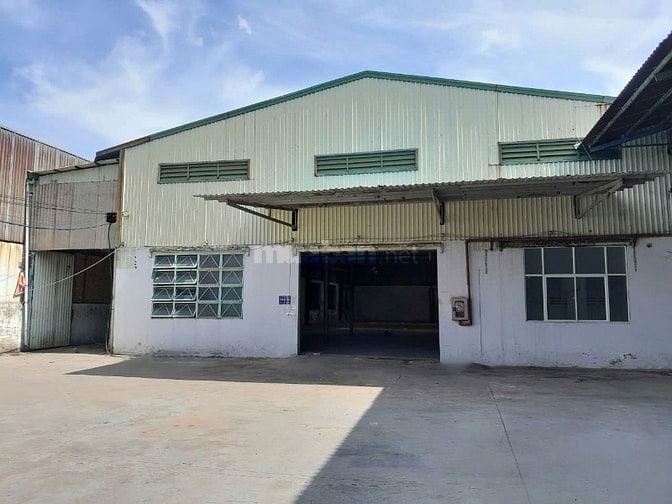 BÁN NHÀ XƯỞNG (VĨNH LỘC B, BÌNH CHÁNH) 2.118M2 - chính chủ