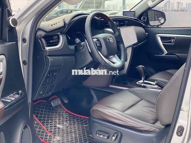 Toyota Fortuner 2020 2.4G 4x2 AT - 72000 km