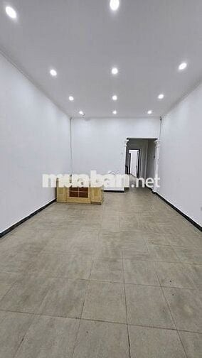 Nhà thuê ngõ 110 phố TRUNG KÍNH - CẦU GIẤY,  DT 95m2 x 5 Tầng, đg 10m