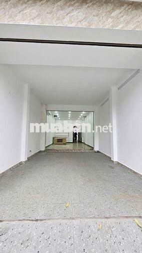 Nhà thuê ngõ 110 phố TRUNG KÍNH - CẦU GIẤY,  DT 95m2 x 5 Tầng, đg 10m