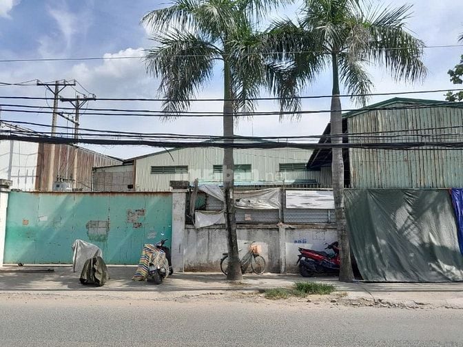 BÁN NHÀ XƯỞNG (VĨNH LỘC B, BÌNH CHÁNH) 2.118M2 - chính chủ