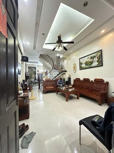 22 TỶ NHÀ PHÂN LÔ 2 MẶT NGÕ – OTO VÀO NHÀ – 74M2, 5T  HOÀNG QUỐC VIỆT