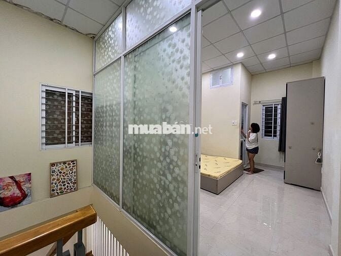 CHO THUÊ NHÀ NGUYÊN CĂN MỚI ĐẸP, 2 TOILET Q8