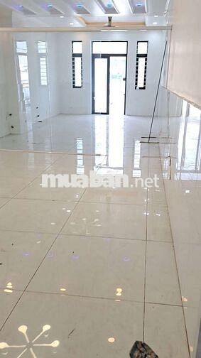 Ký túc xá nhà mặt tiền đường Hà Huy Giáp