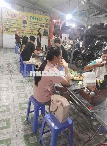 sang quán nem nướng nha trang ngay gigamall