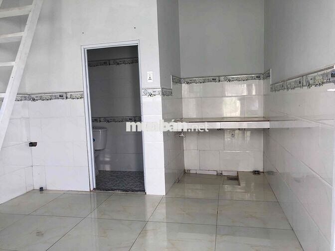 - Cho thuê phòng trọ  1,6 triệu / tháng  - Phòng trọ 30m2 g