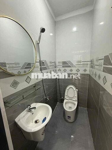 nhà mới đẹp 1 lầu 2pn 2wc đ49 SNQ khu dân cư