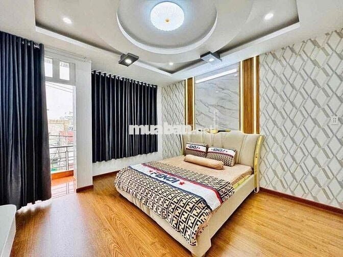 Nhà MT Mới Keng Đường Số 4, Đường Thông 5PN 5WC Mới Như Hình 17tr