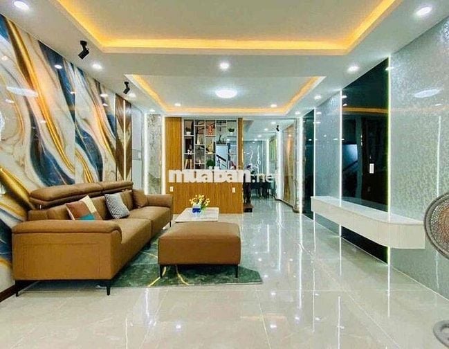 Nhà MT Mới Keng Đường Số 4, Đường Thông 5PN 5WC Mới Như Hình 17tr