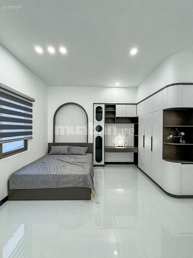 NHÀ PHỐ GIÁ HẺM NHƯNG Ô TÔ VÀO TẬN NƠI – TẶNG NỘI THẤT – TP. THỦ DẦU M