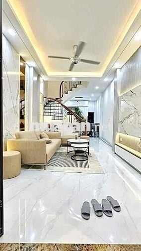 4 Tầng trung tâm Hai Bà Trưng – 43m² –, 2 Thoáng – Gần Bách Khoa