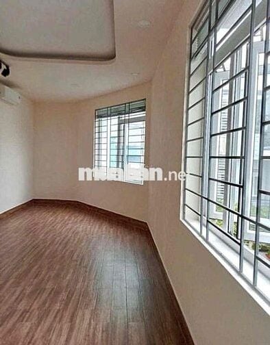 NC 3pn3wc 38,5m2 hẻm Nguyễn Tư Giản P12