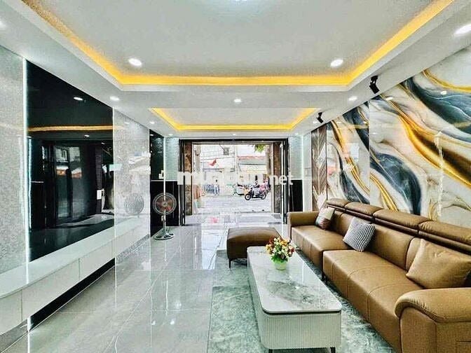 Nhà MT Mới Keng Đường Số 4, Đường Thông 5PN 5WC Mới Như Hình 17tr