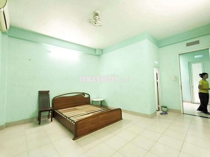 Cho thuê phòng trọ giá rẻ ngay ngã tư Bảy Hiền