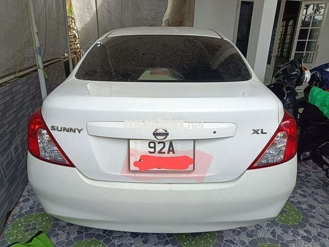 Nissan Sunny 2018 XL - 250000 km