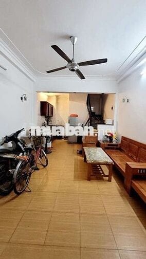 Bán Nhà Chính Chủ, 4 Tầng, Sổ Đỏ Cầm Tay, 5 Phút Tới Time City