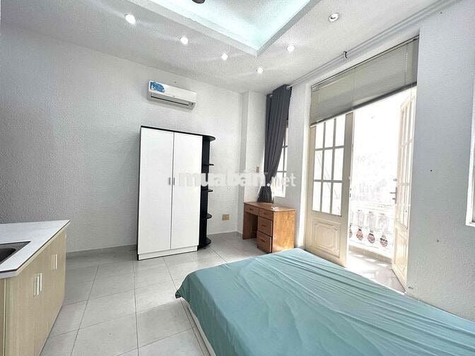 🔥PHÒNG STUDIO BAN CÔNG FULL NỘI THẤT_KHU SÂN BAY_GẦN CV HOÀNG VĂN THỤ