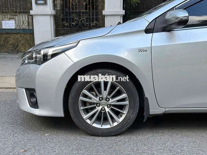 Toyota Altis 2014 1.8G 104.000 km Bạc