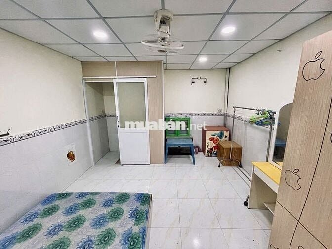 Nhà hẻm 30m2, 1 phòng ngủ, đường Phan Đăng Lưu, Q. Bình Thạnh