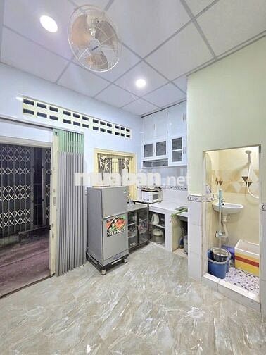 Nhà hẻm 30m2, 1 phòng ngủ, đường Phan Đăng Lưu, Q. Bình Thạnh