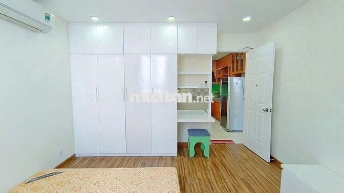 Chung Cư MỸ Phú + 120m2 + 2 Phòng Ngủ + 60/68 Lâm Văn Bền, Quận 7.