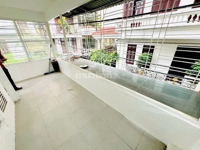 Bán nhà tập thể Vạn Bảo, Ba Đình Hà Nội 