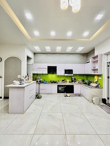 BIỆT THỰ KHU SÂN BAY - 145M2 - 4 TẦNG - NGANG 7