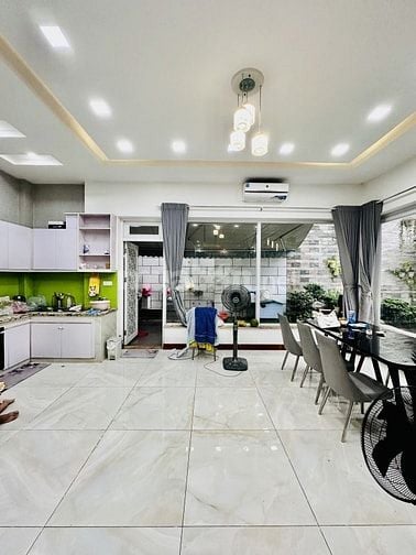 BIỆT THỰ KHU SÂN BAY - 145M2 - 4 TẦNG - NGANG 7