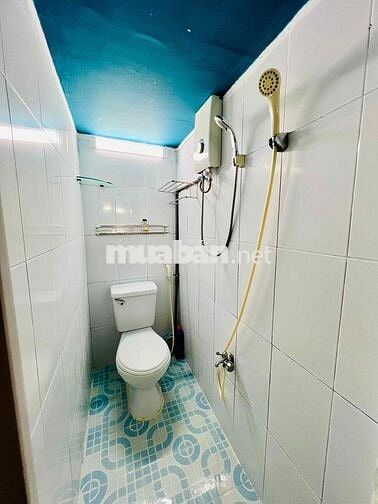 Nhà Nguyên Căn Hẻm 214 Nguyễn Trãi Q1