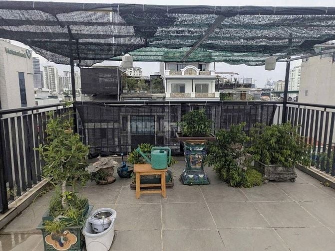 [ Chính chủ] tôi cần bán nhà Mp Lạc Long Quân, quận Tây Hồ, Dt 80 m