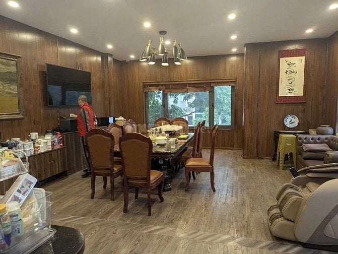 [ Chính chủ] tôi cần bán nhà Mp Lạc Long Quân, quận Tây Hồ, Dt 80 m