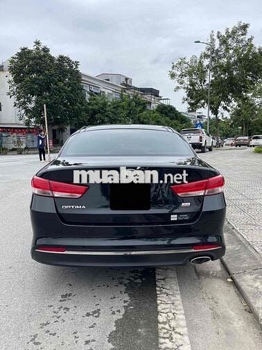 Kia Optima 2017 - 110000 km