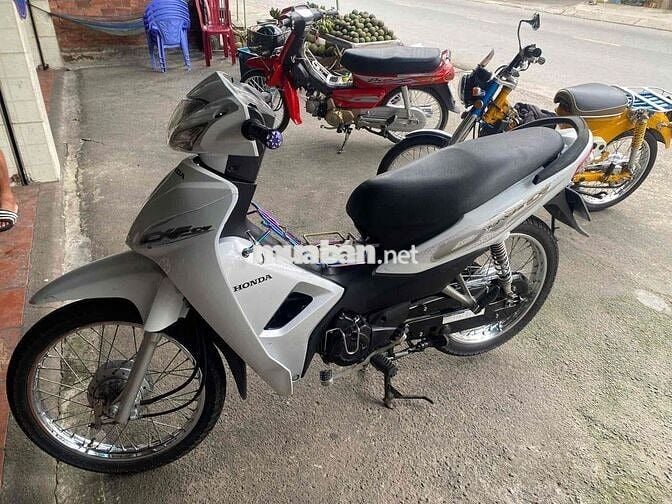 cần ra đi wawe 110 xe chính chủ