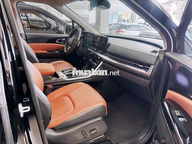 Kia Carnival Signature 2.2D Cuối 2023 Siêu Lướt