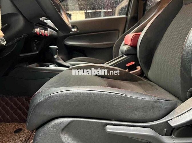 Honda City 2022 RS - 16000 km