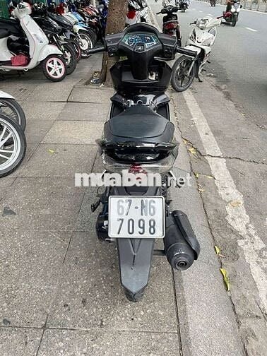 Honda air blade 2008 mới 90% biển số 67