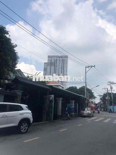 Cho thuê nhà nguyên căn 68m có: 2pn bên chợ Đông Hoà - Dĩ An