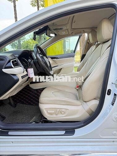 CAMRY 2.5Q 2021 FORM MỚI CÓ RADA
