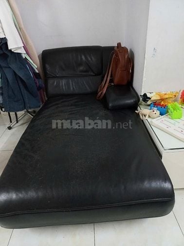 bộ sofa còn dùng tốt, giá rẻ phù hợp với gia đình tài chính ít 