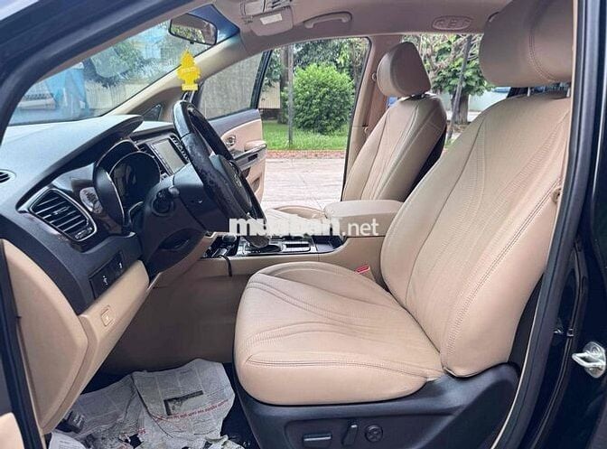 Bán Sedona bản Deluxe đời 2020 hỗ trợ bank