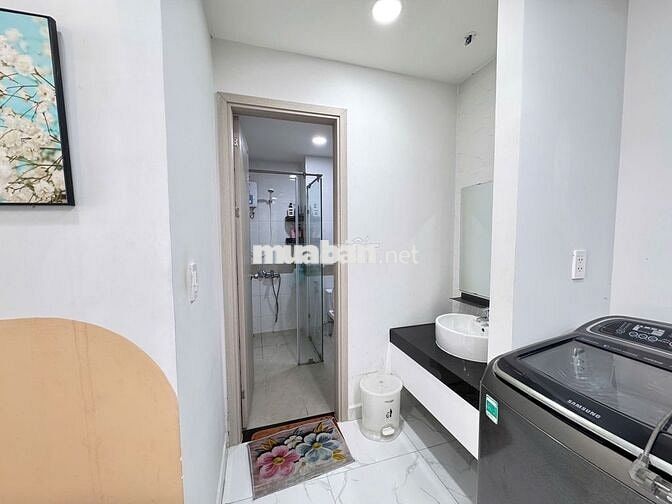 Cho thuê căn 1 phòng ngủ full nội thất cao cấp Charm City, vào ở ngay