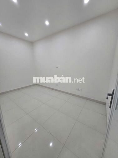 Cho thuê văn phòng,mặt bằng tầng 1 85m2 phố Tây Kết, Bạch Đằng,Hà Nội