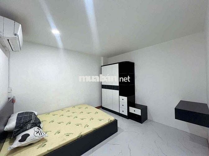 Cho Thuê Căn Hộ Trệt 1pn Tách Bếp Rộng Thoáng Full NT Ngay CMT8 Quận 3