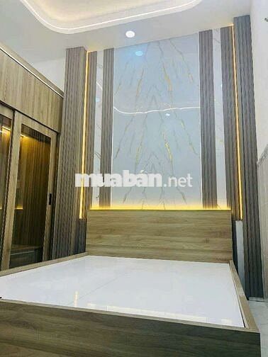 Chỉ: 4,5 tỷ.Nhà đẹp xách vali ở ngay Lê Văn Qưới. 4 Xã. 2 tầng. Dt:44m