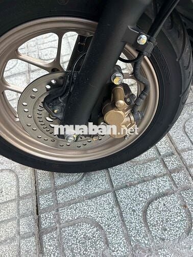 lead nhà đi siêu lướt